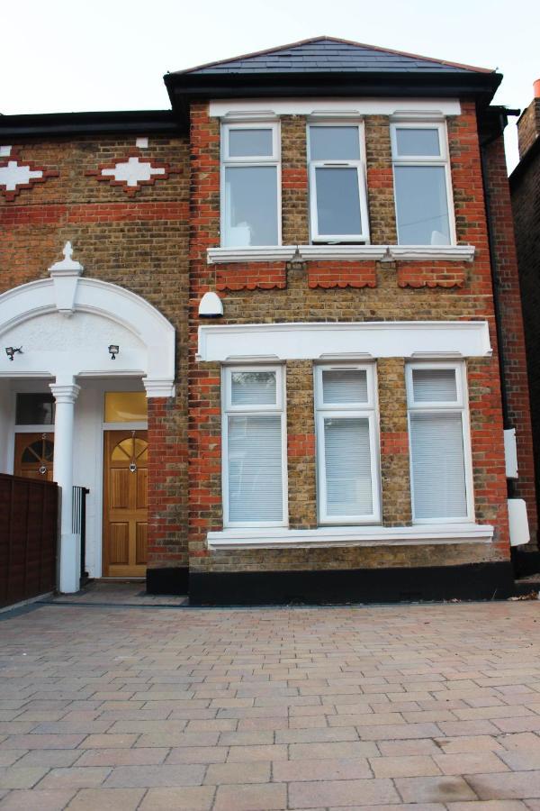 Privatunterkunft Blythe Park House *